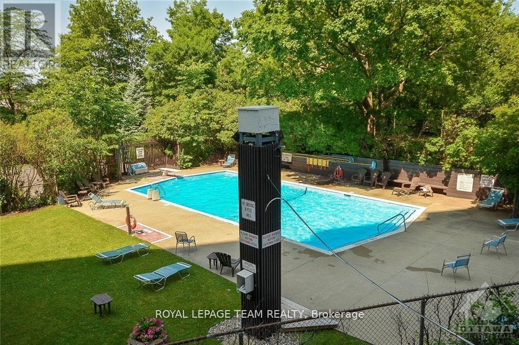 1210 - 20 Chesterton Drive