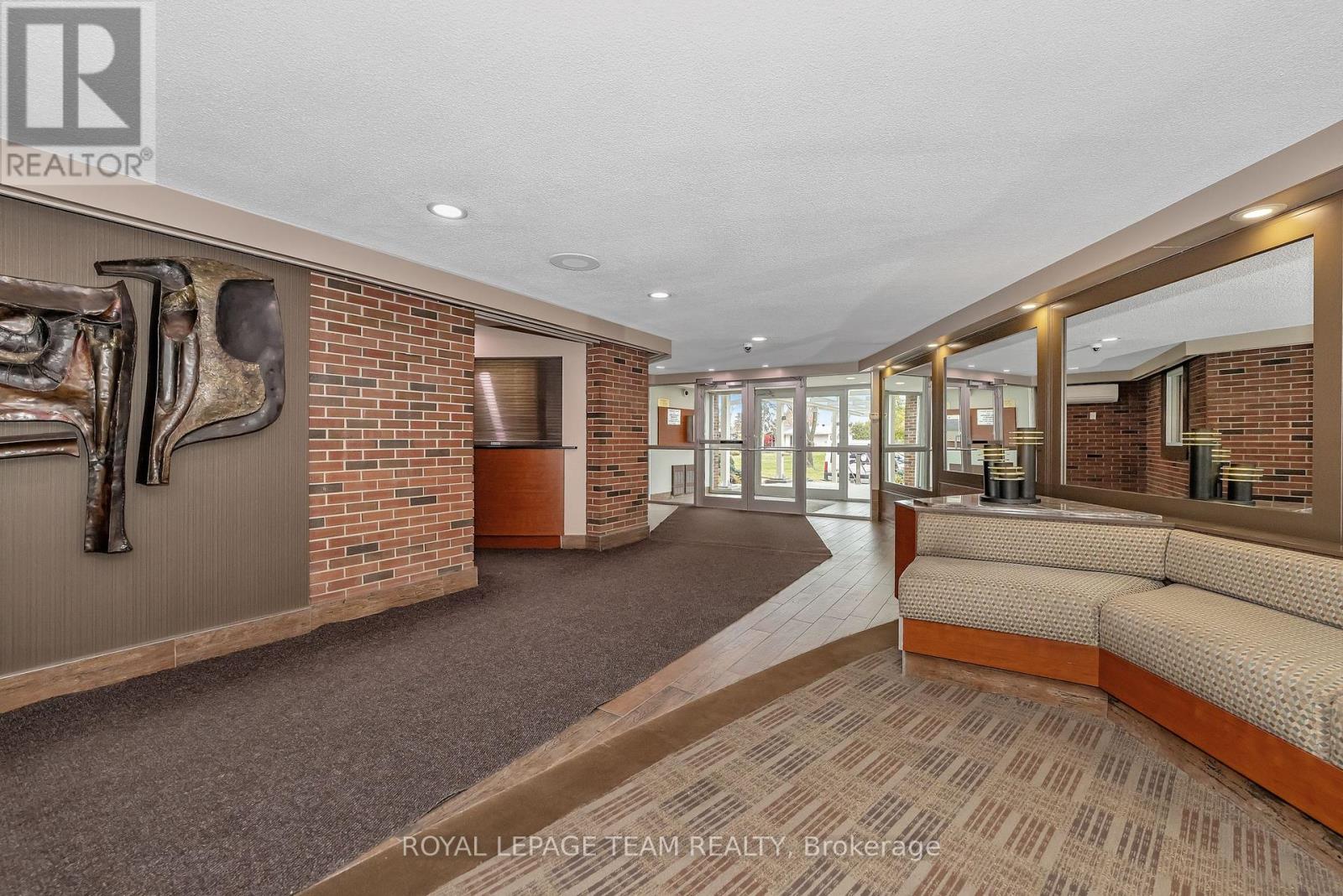 1210 - 20 Chesterton Drive