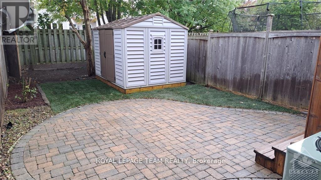 246 Tandalee Crescent