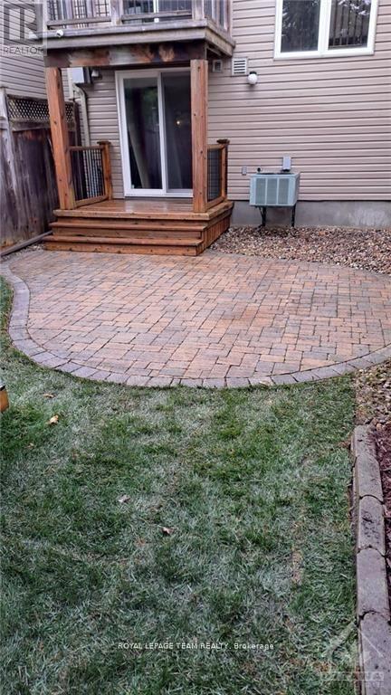 246 Tandalee Crescent