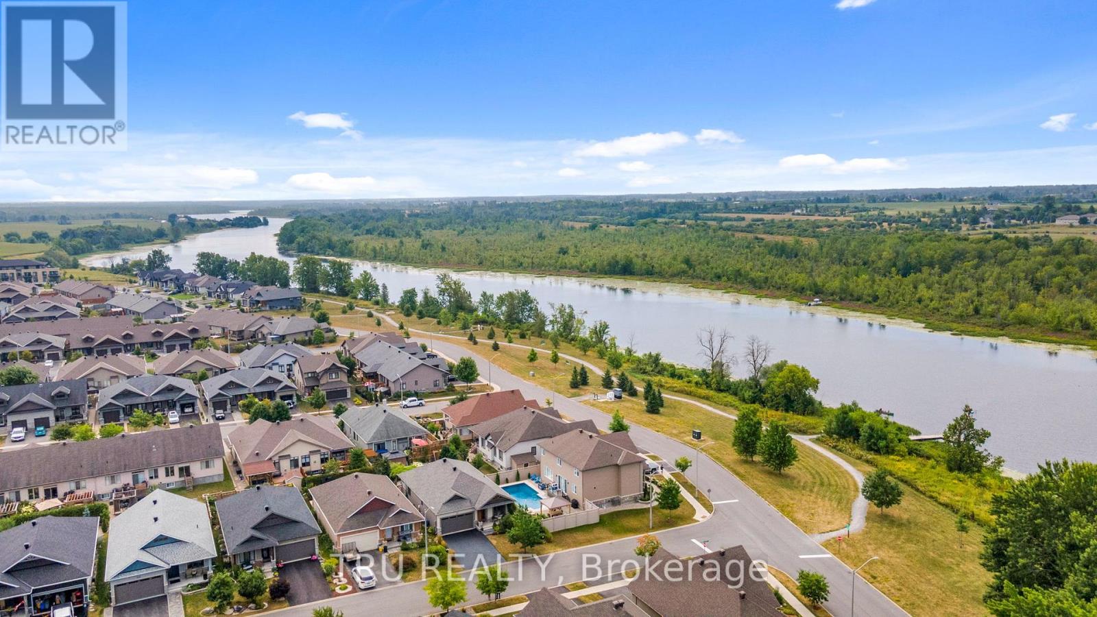 590 Robert Hill Street