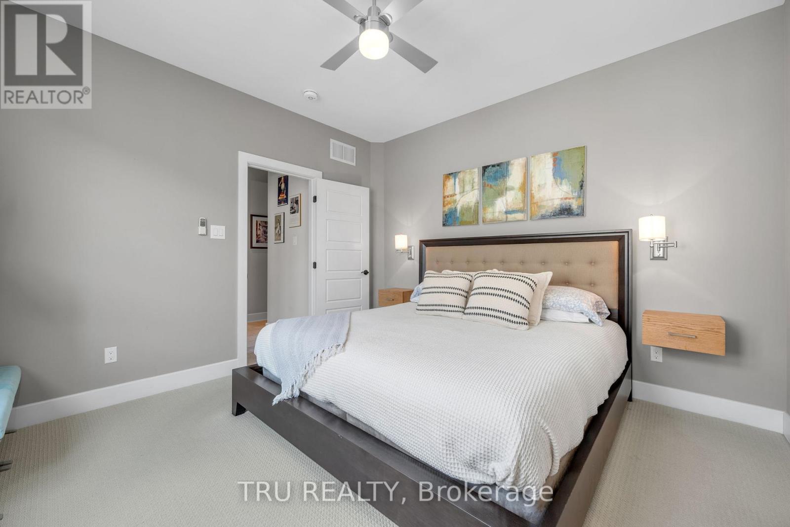 590 Robert Hill Street