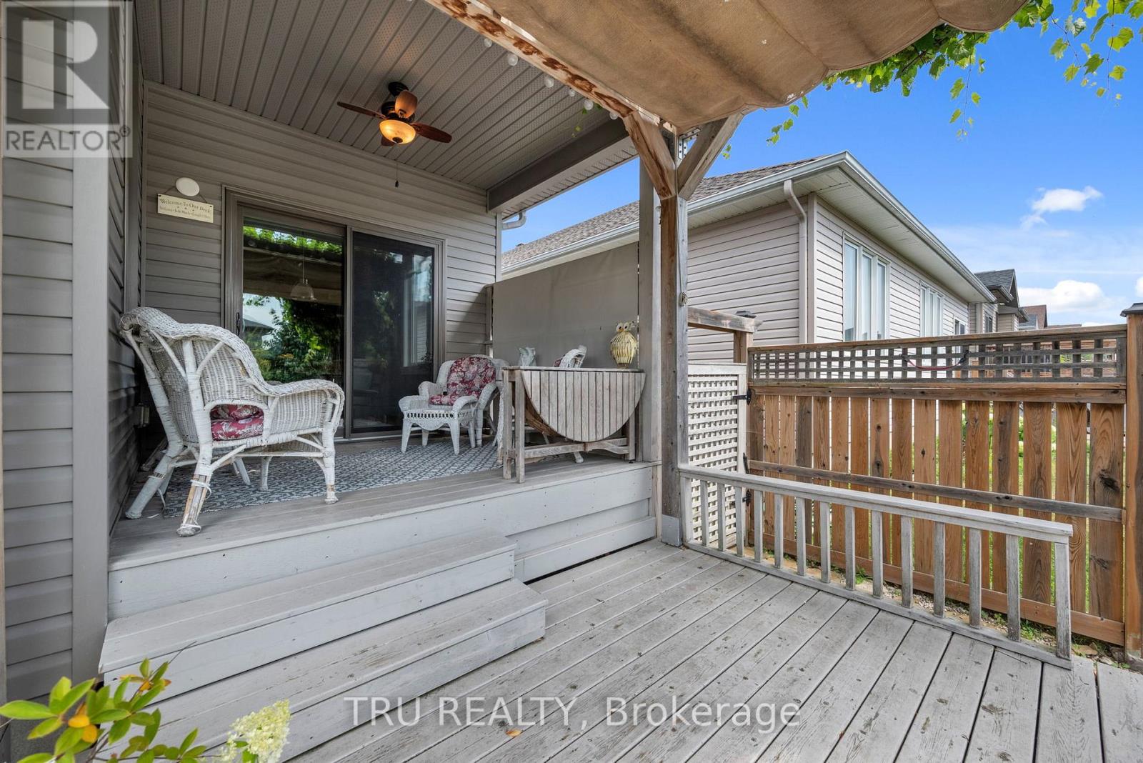 590 Robert Hill Street