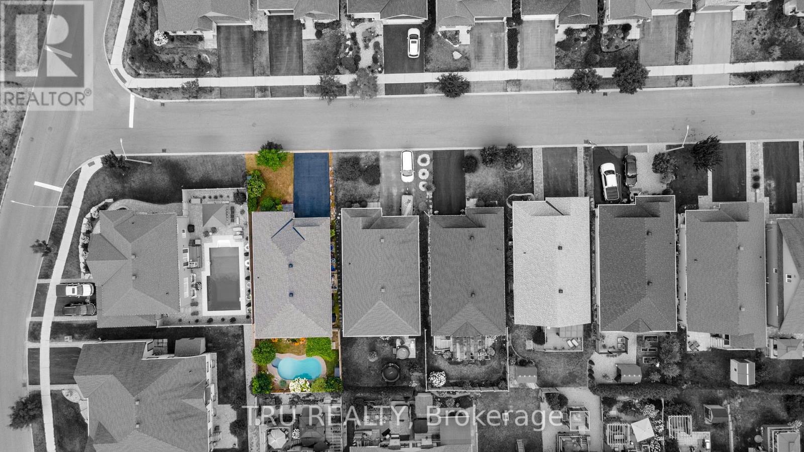 590 Robert Hill Street