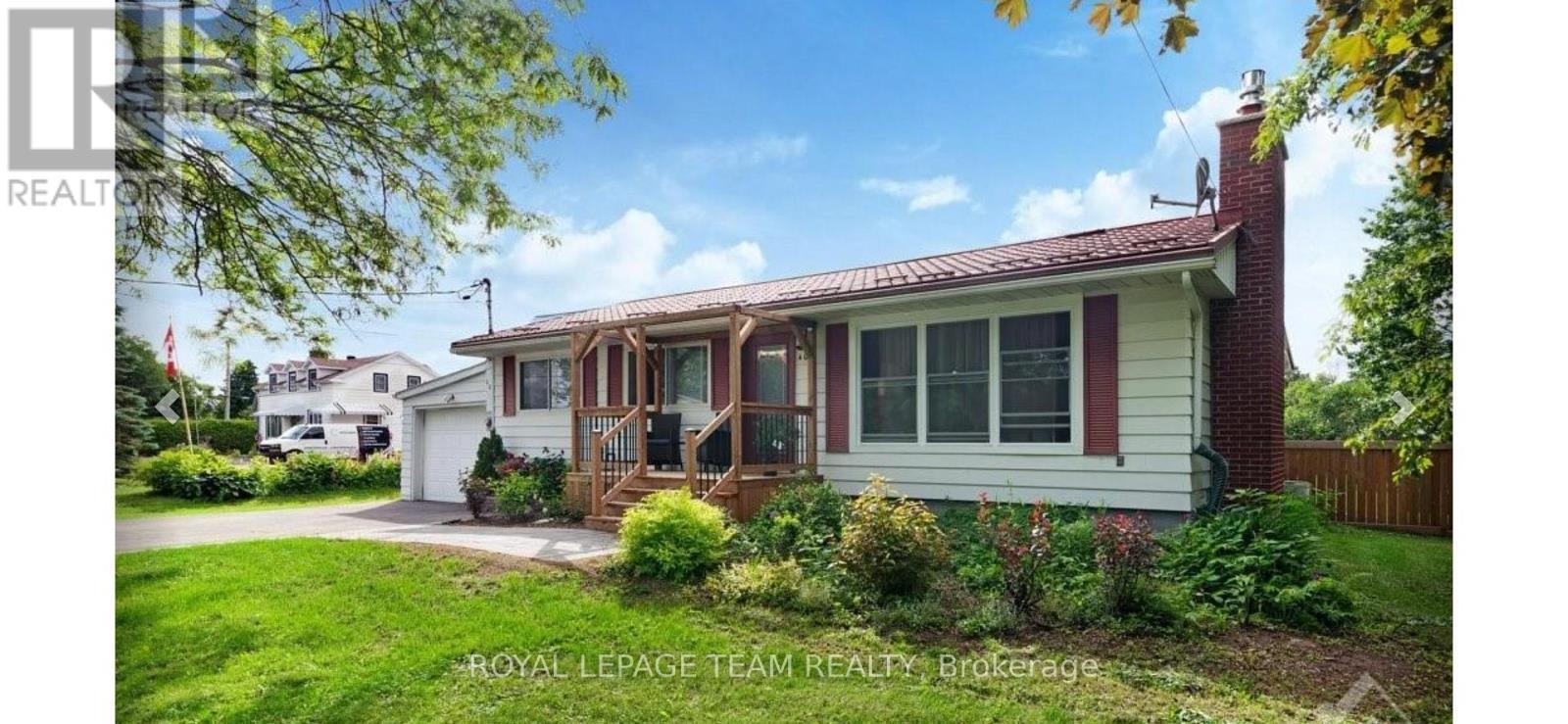 401 Clothier Street W