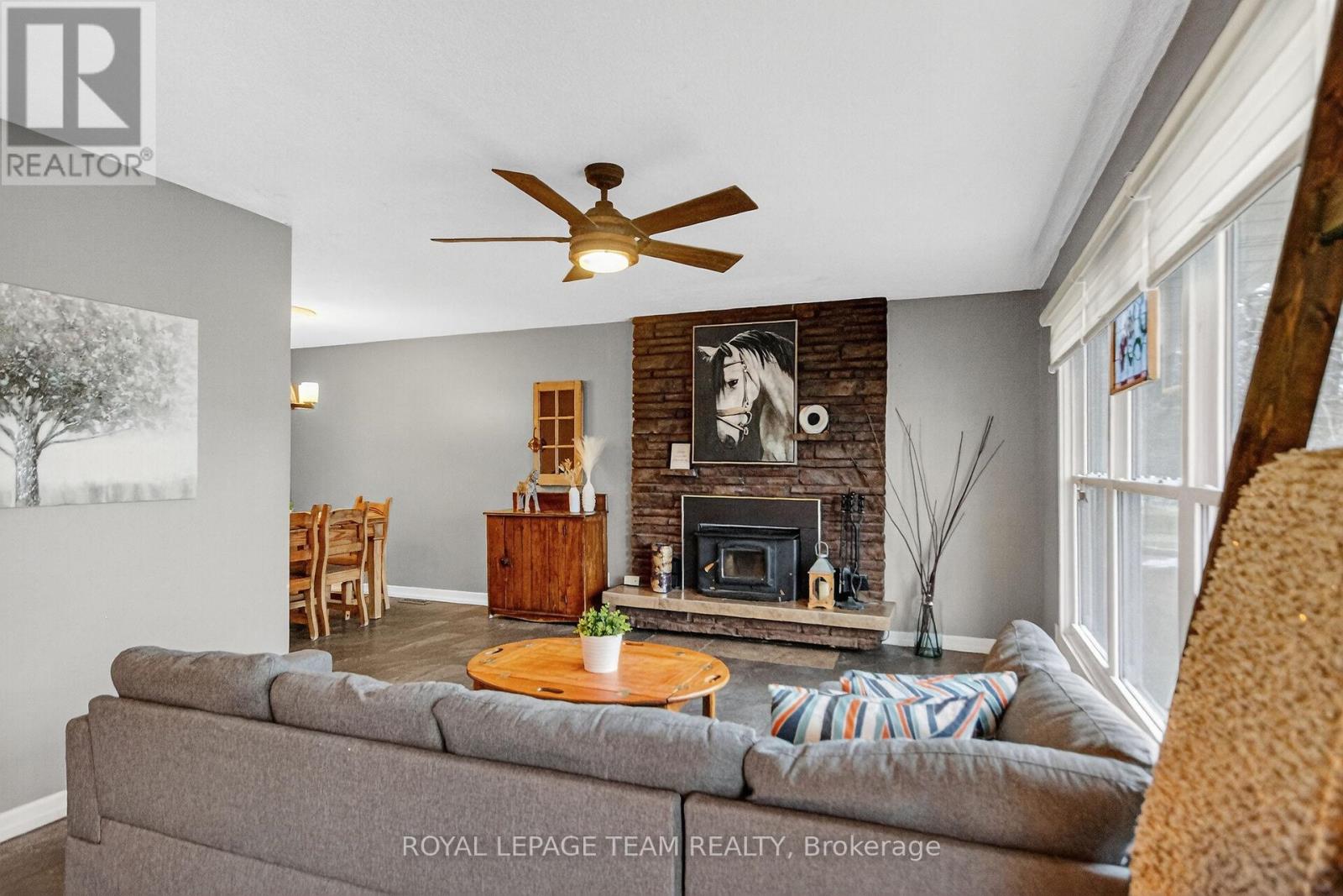 401 Clothier Street W