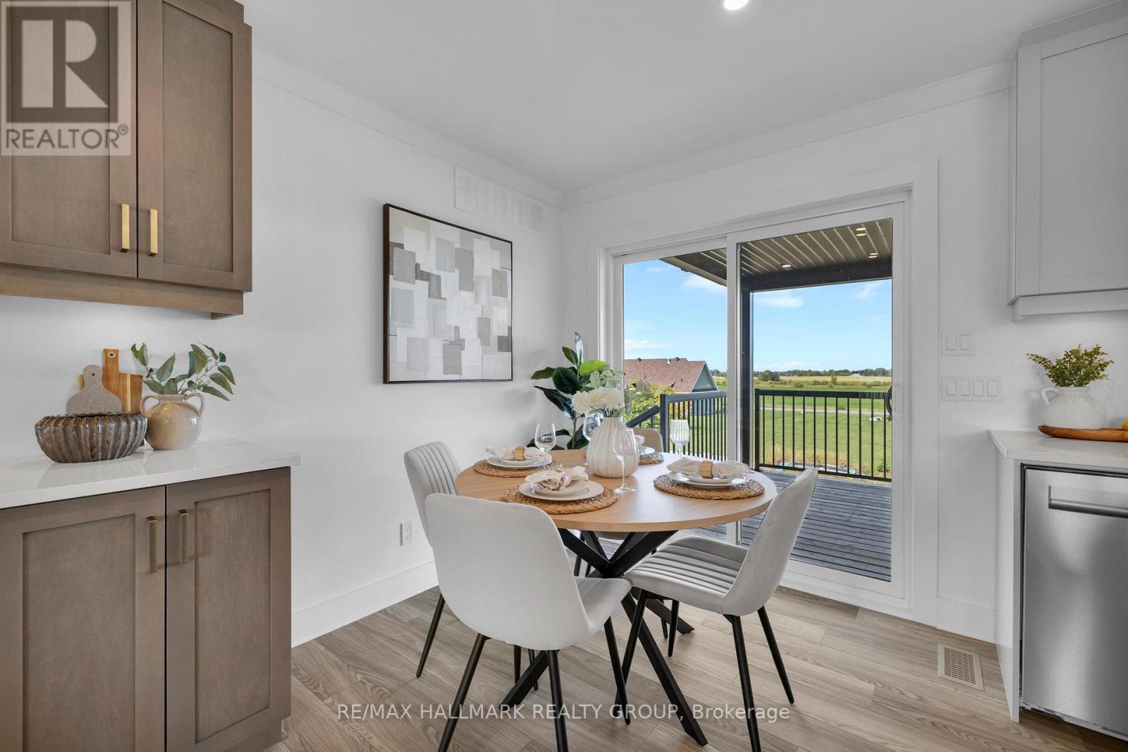 208 Trudeau Crescent