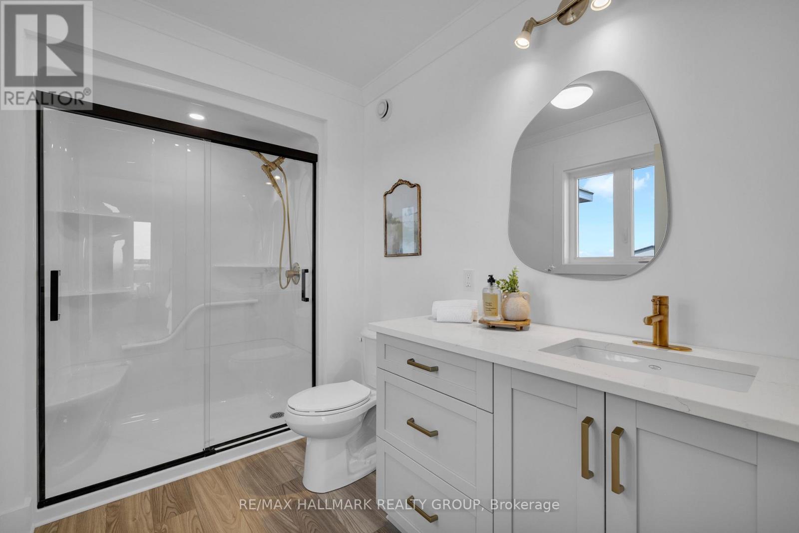 208 Trudeau Crescent