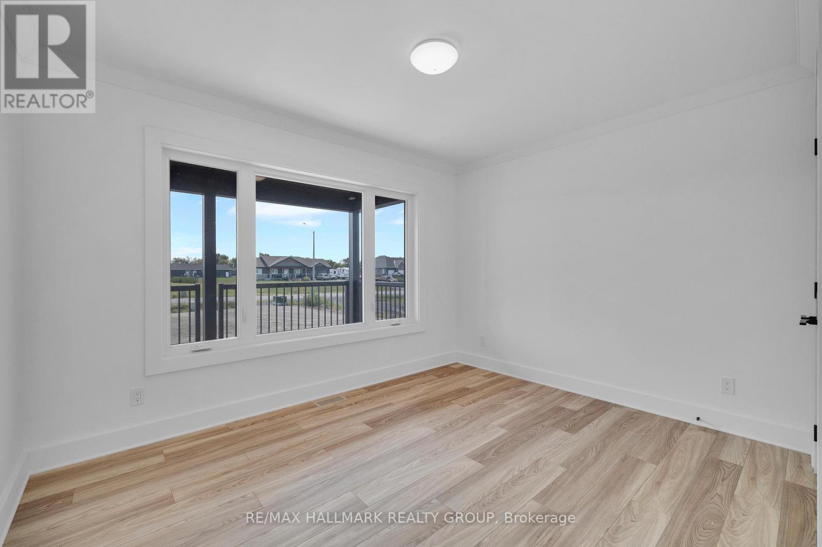 208 Trudeau Crescent