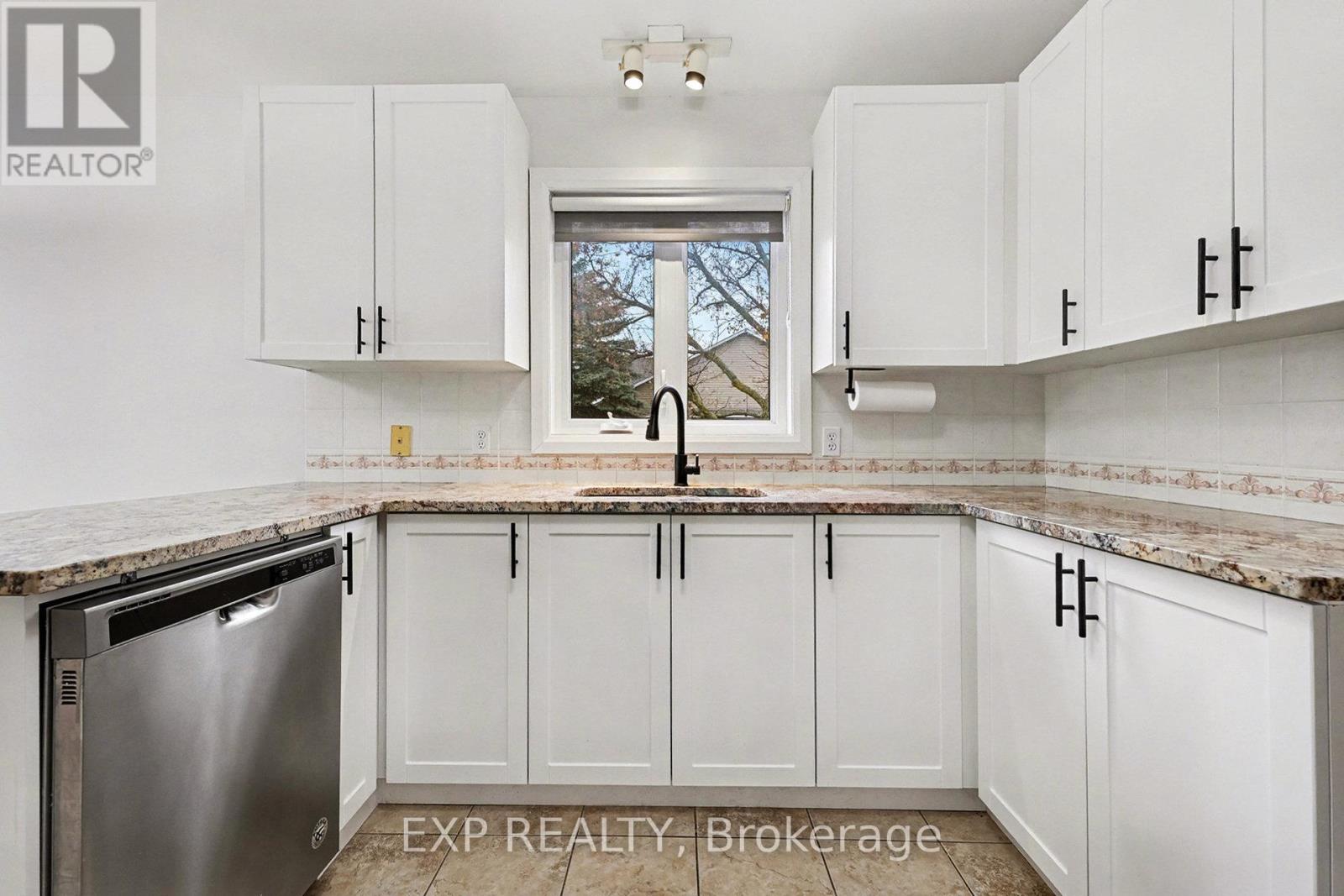 17 Windchime Crescent