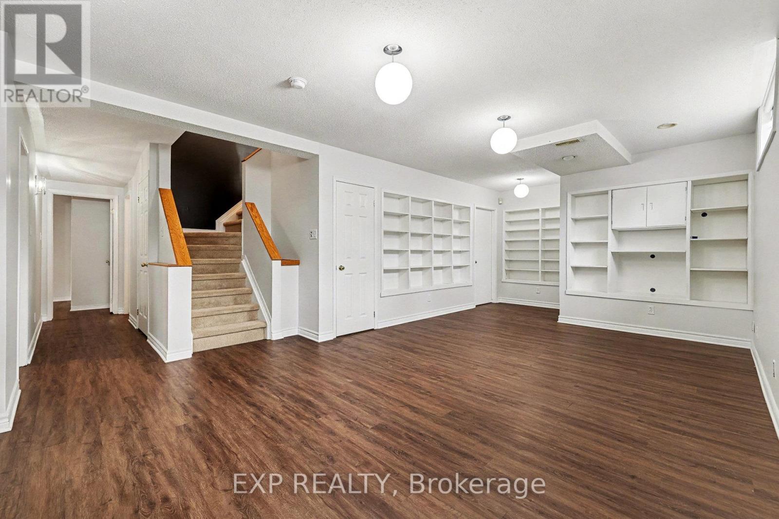 17 Windchime Crescent