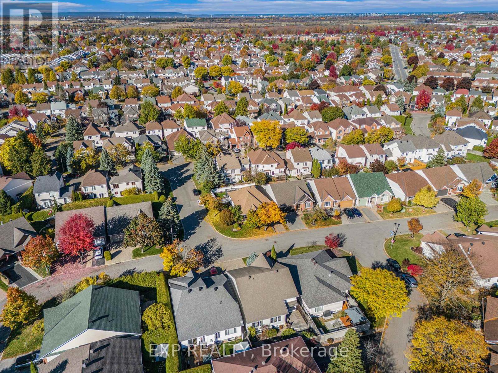 17 Windchime Crescent