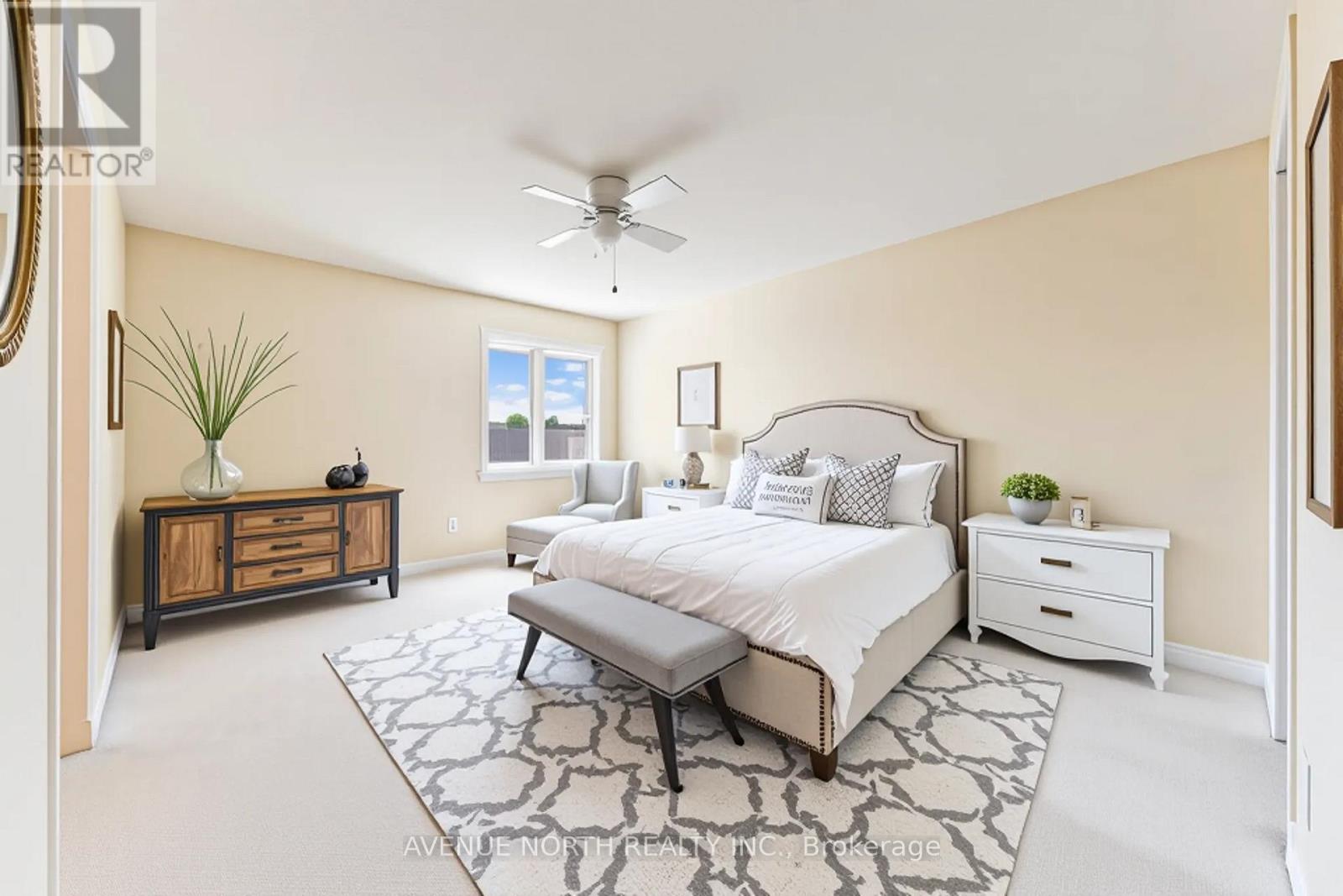 241 Waymark Crescent