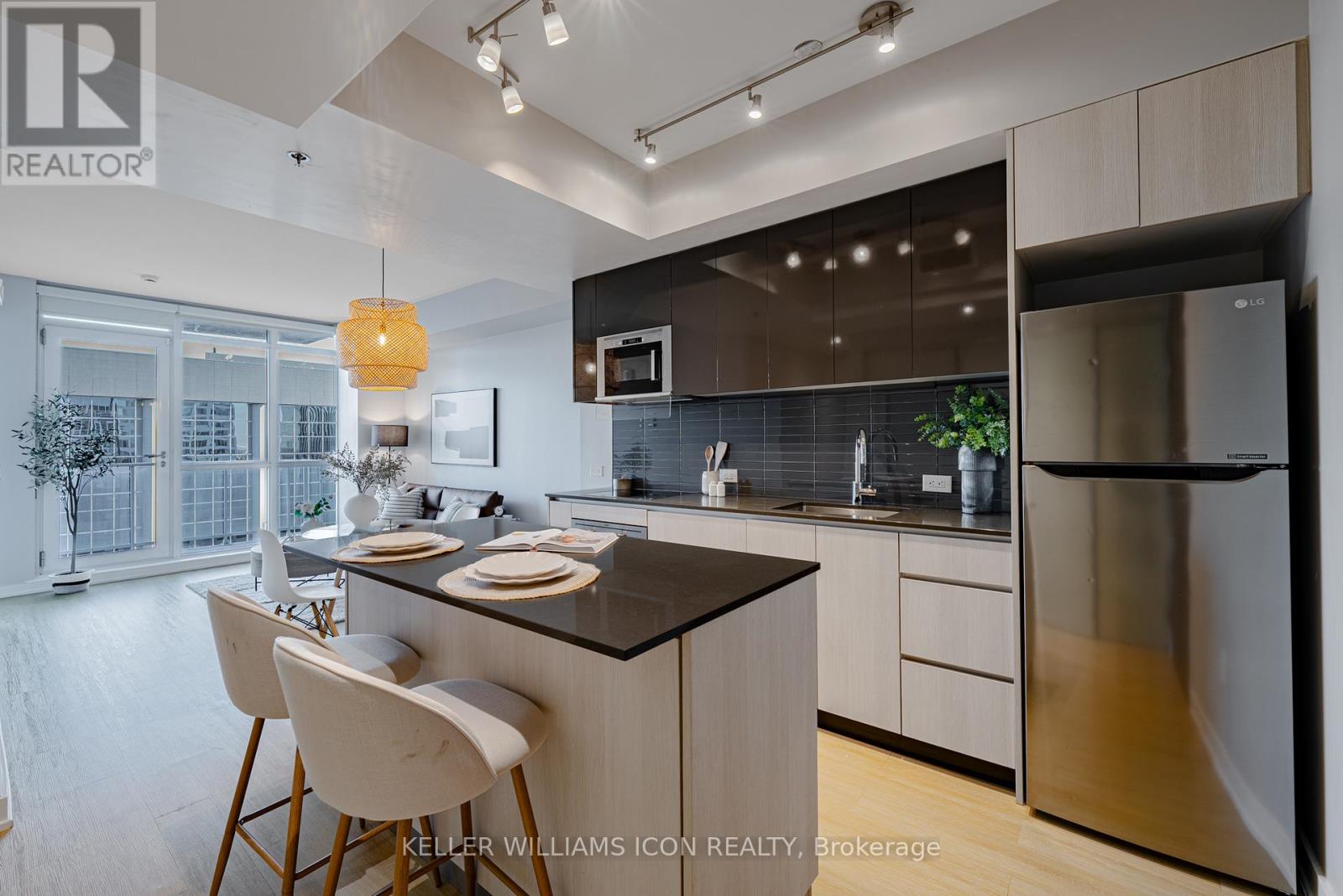 2015 - 199 Slater Street