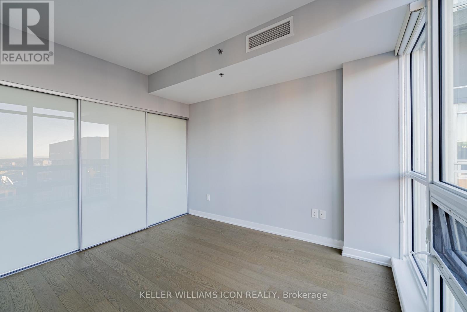 2015 - 199 Slater Street