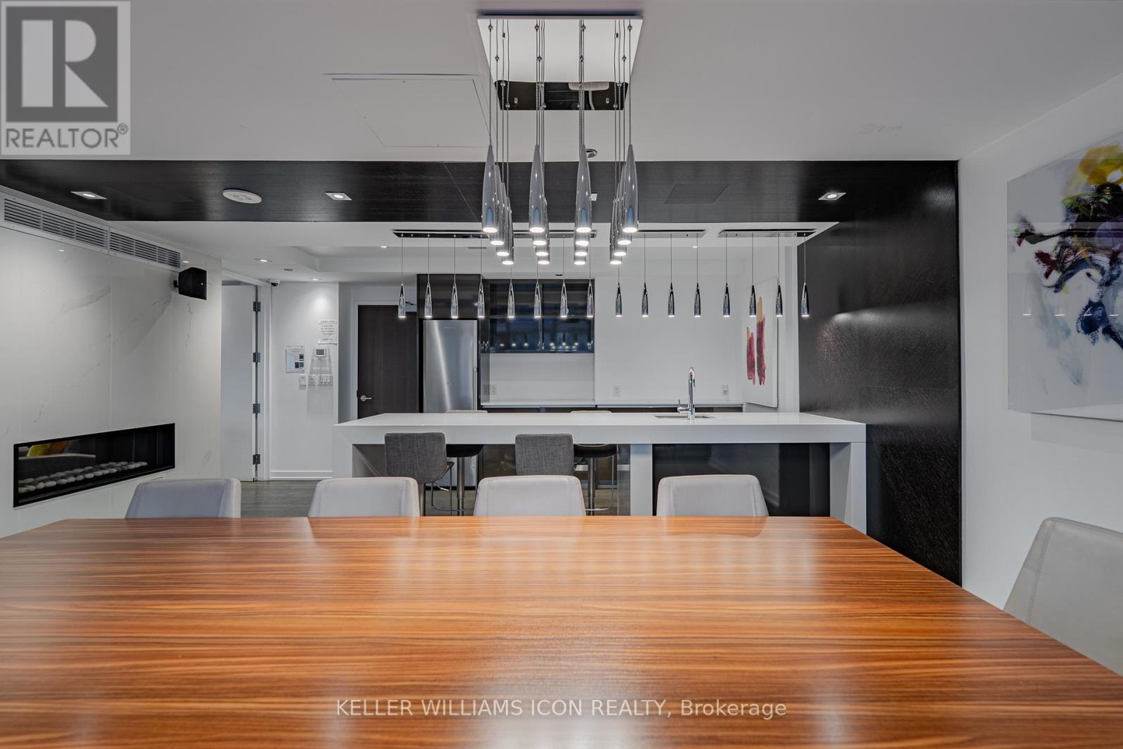 2015 - 199 Slater Street