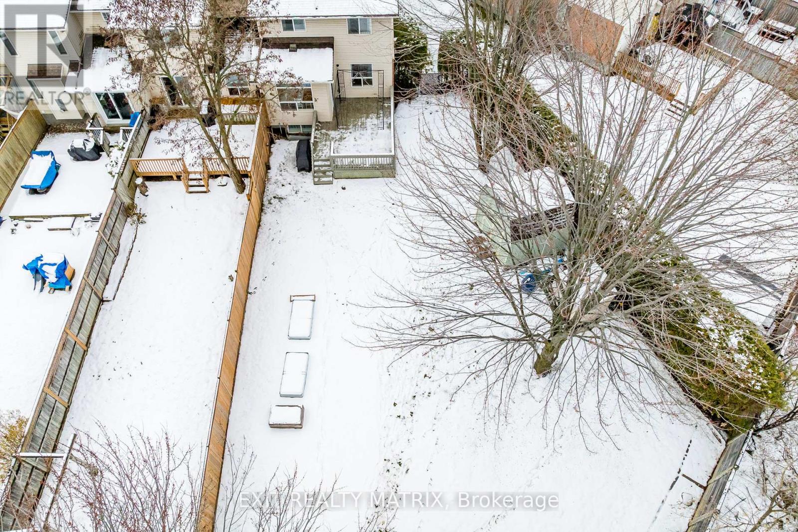 125 Whalings Circle N