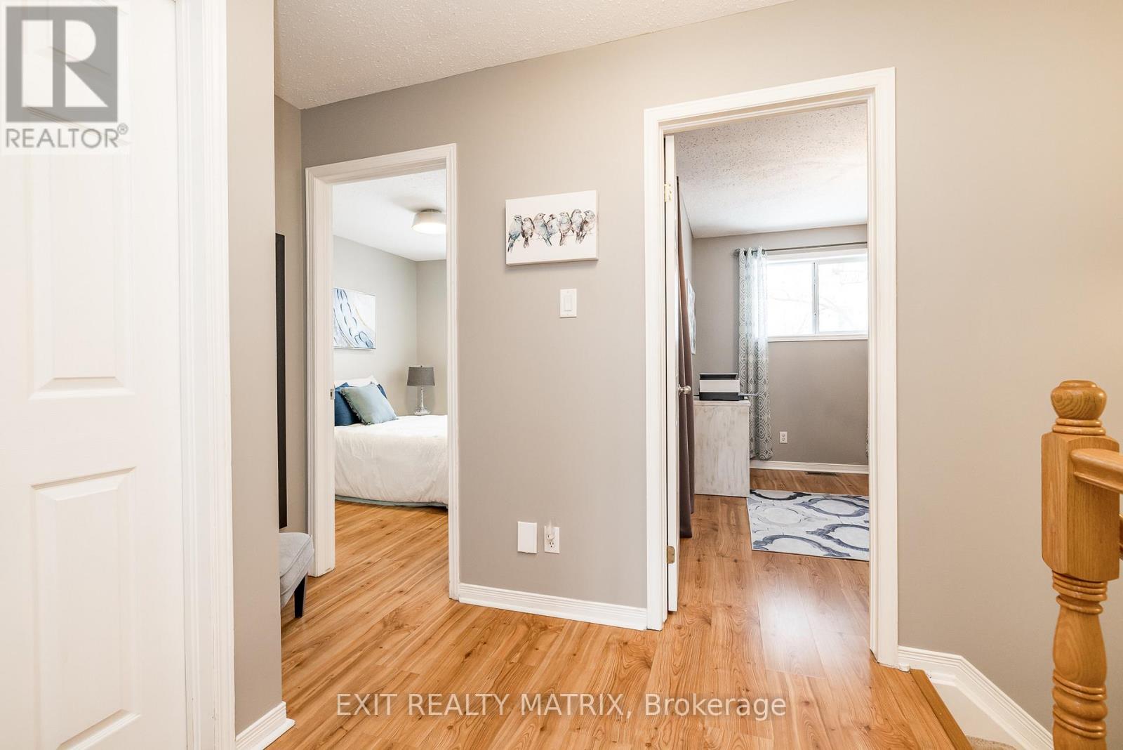 125 Whalings Circle N