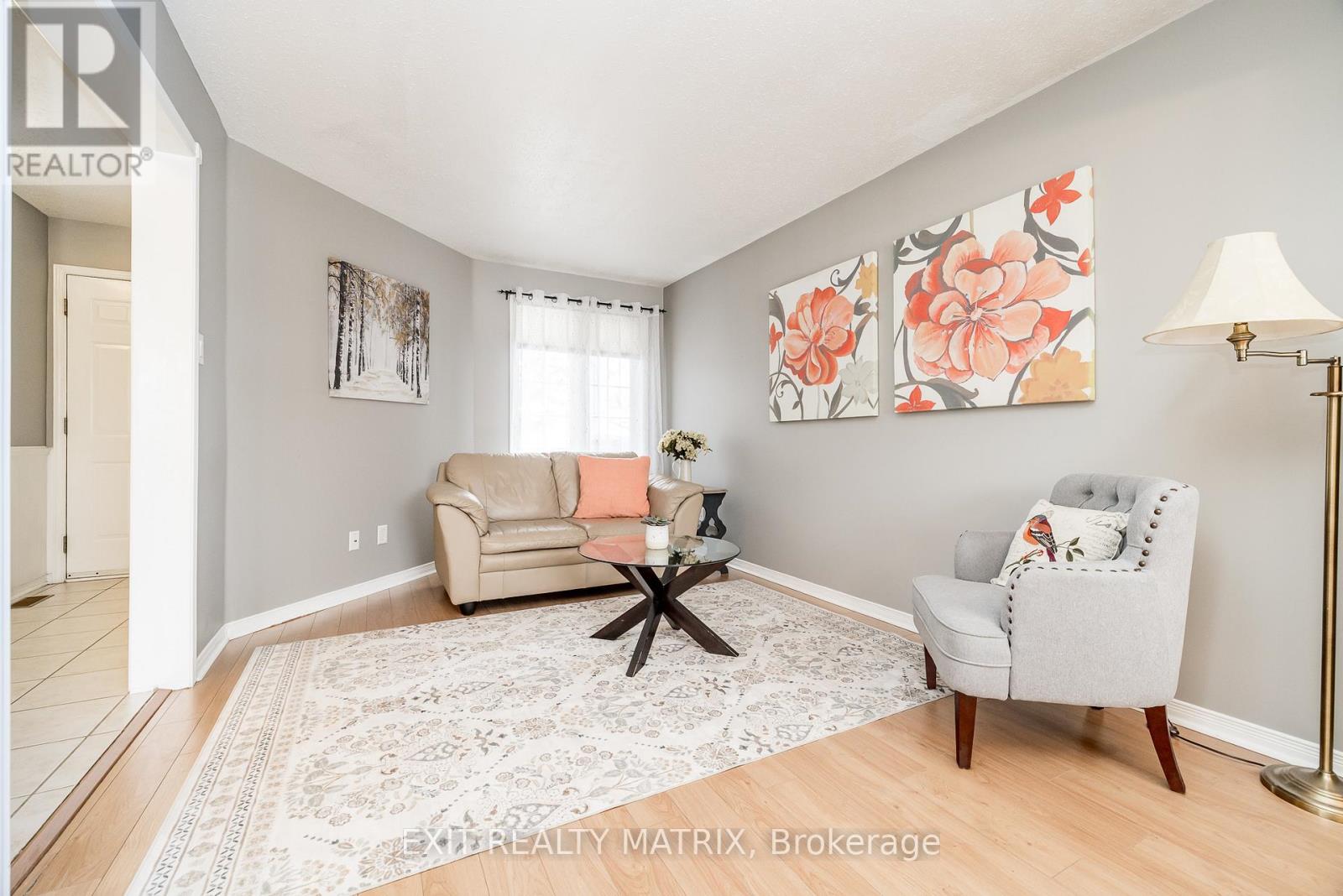 125 Whalings Circle N