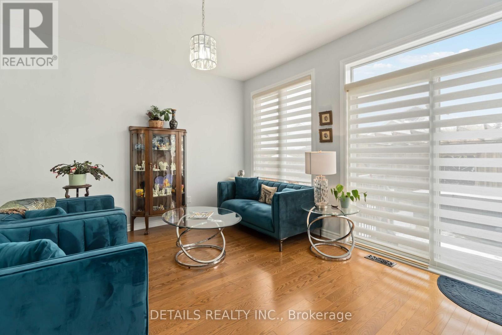 259 Merrithew Street W