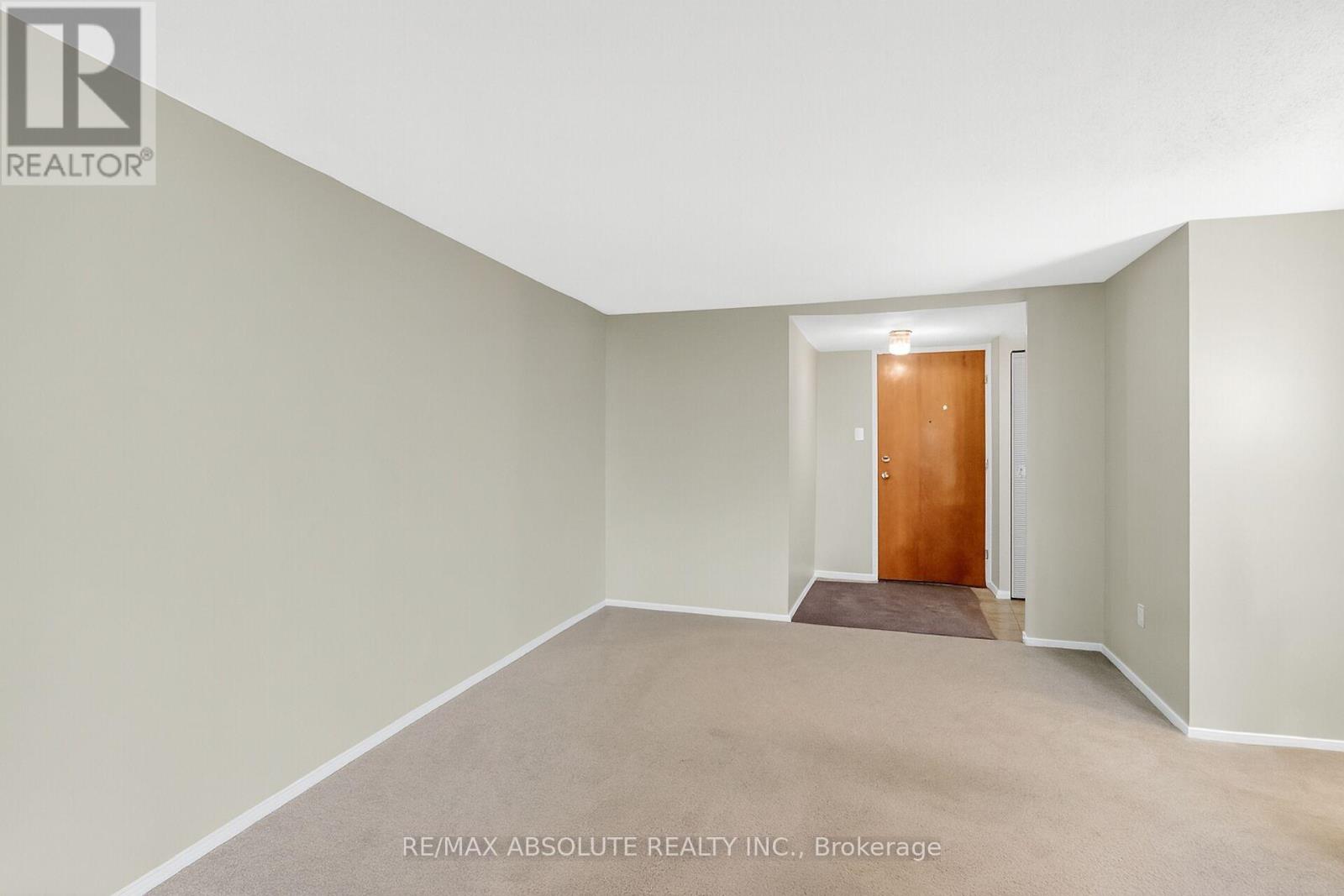 315 - 960 Teron Road