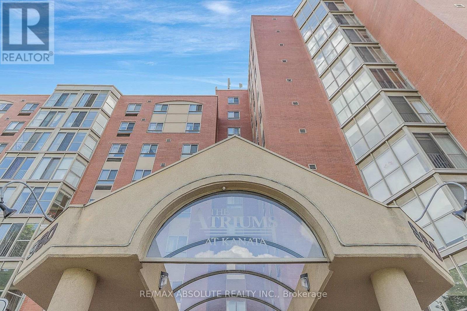 315 - 960 Teron Road