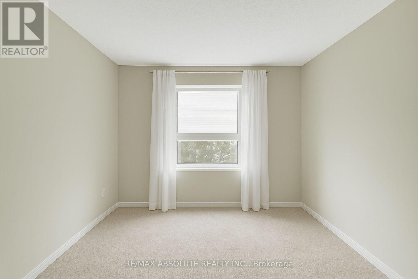 315 - 960 Teron Road