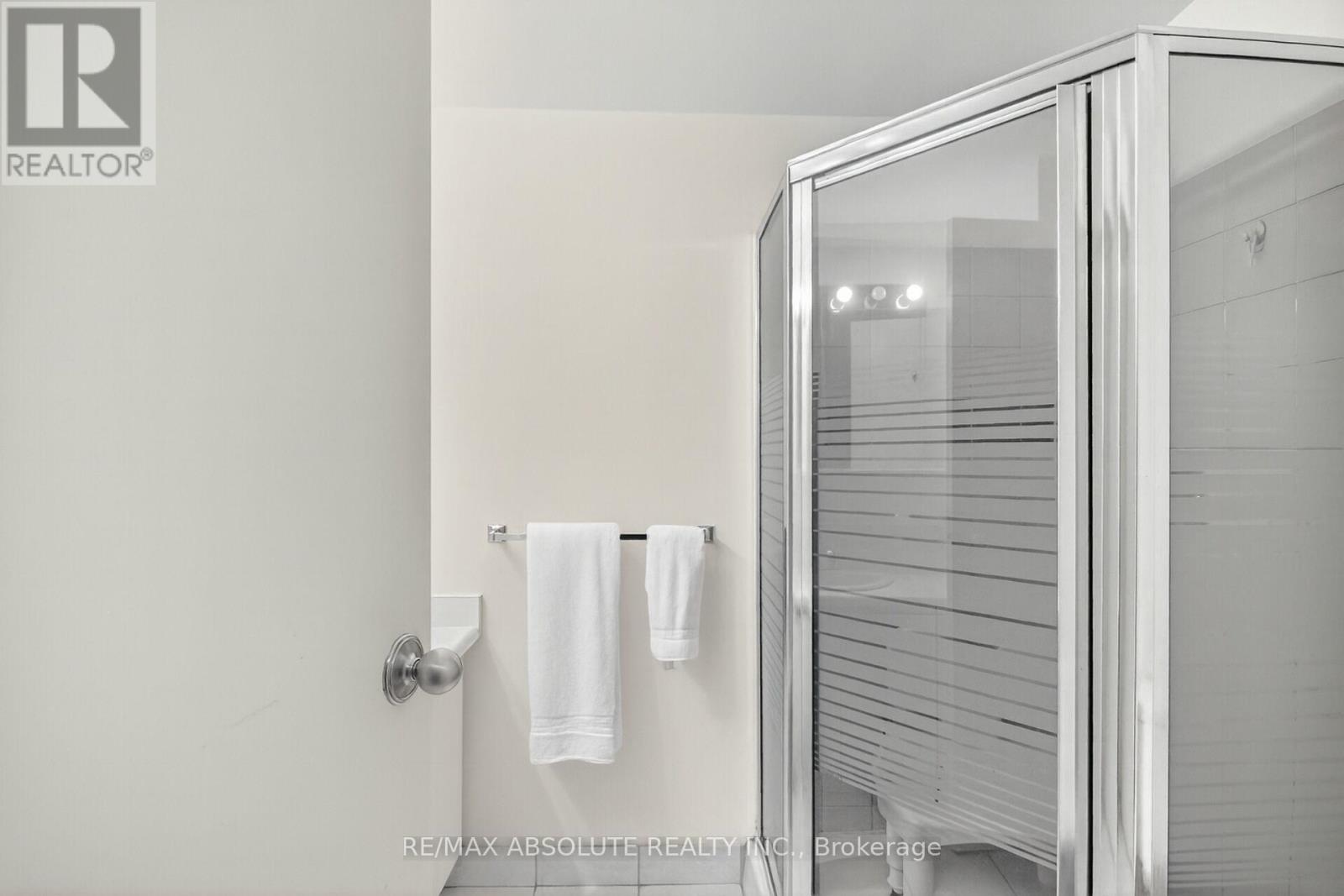 315 - 960 Teron Road