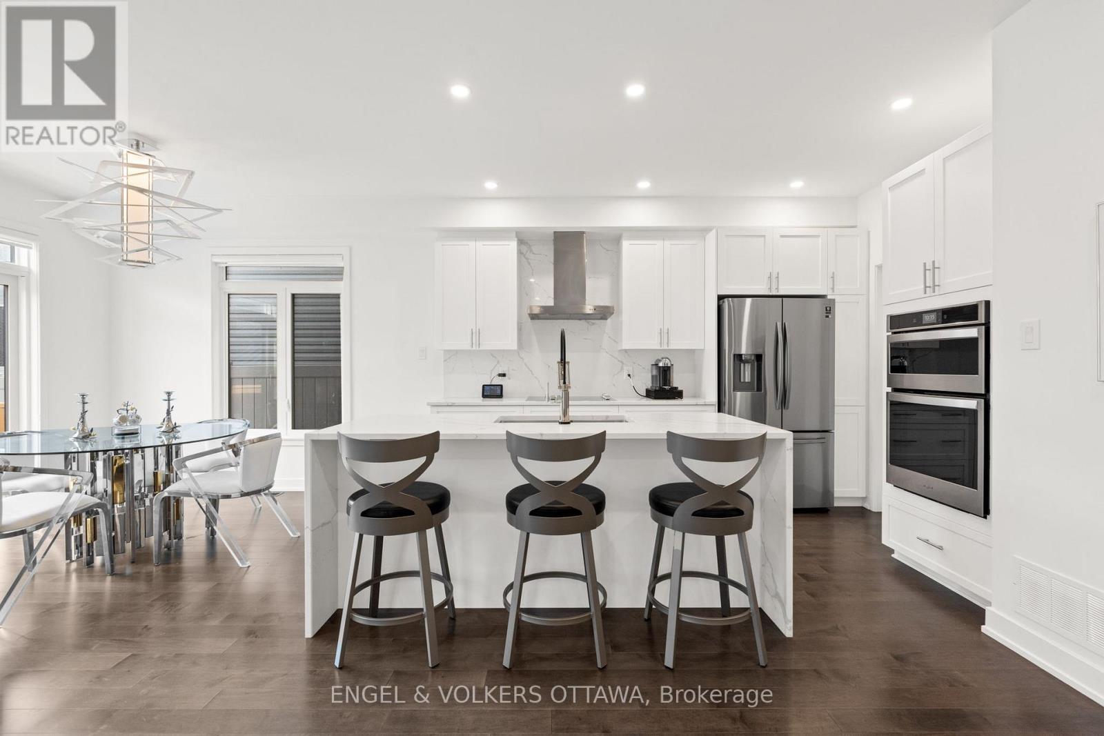 1047 Hydrangea Avenue