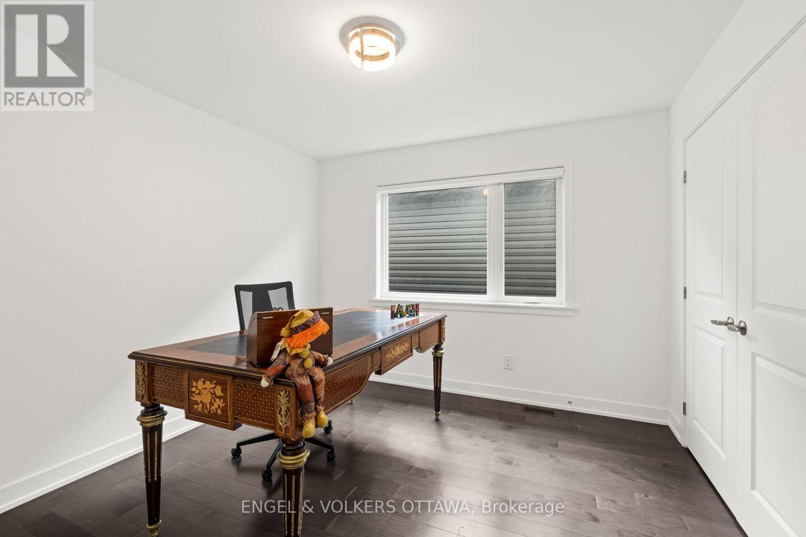 1047 Hydrangea Avenue