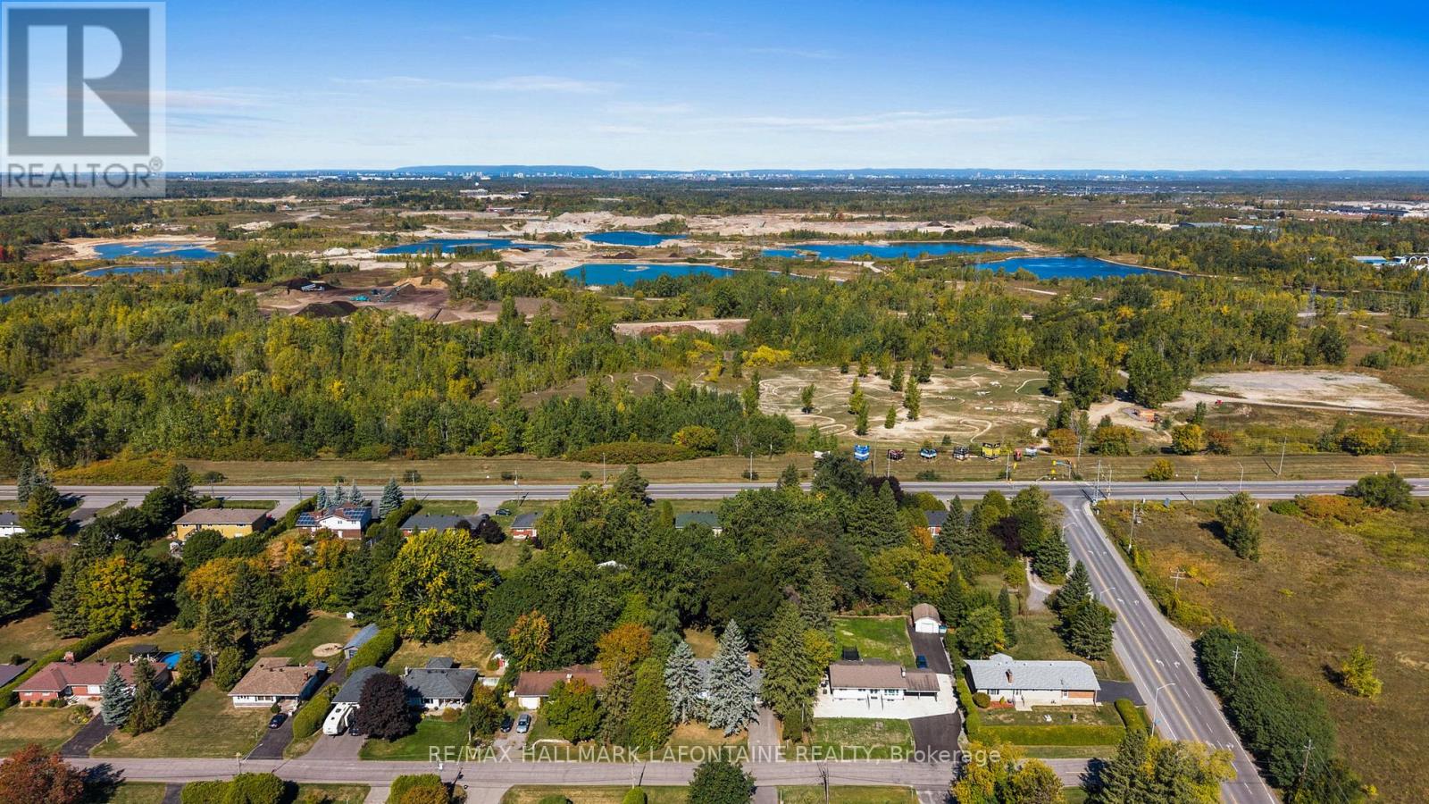 6941 Sunset Boulevard