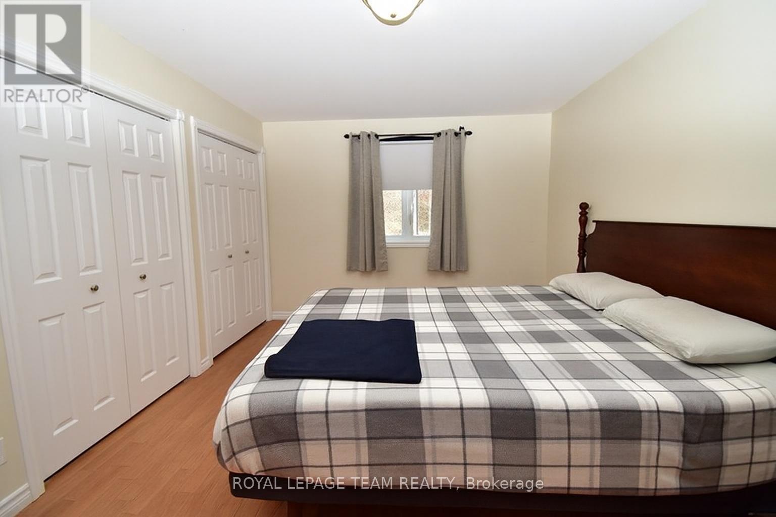 5516 Meadowbrook Drive