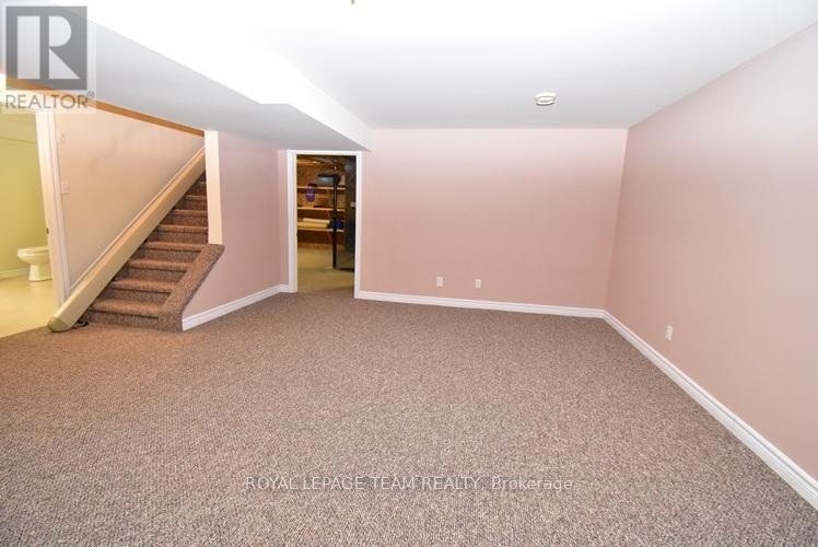 5516 Meadowbrook Drive