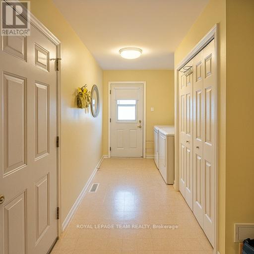 5516 Meadowbrook Drive