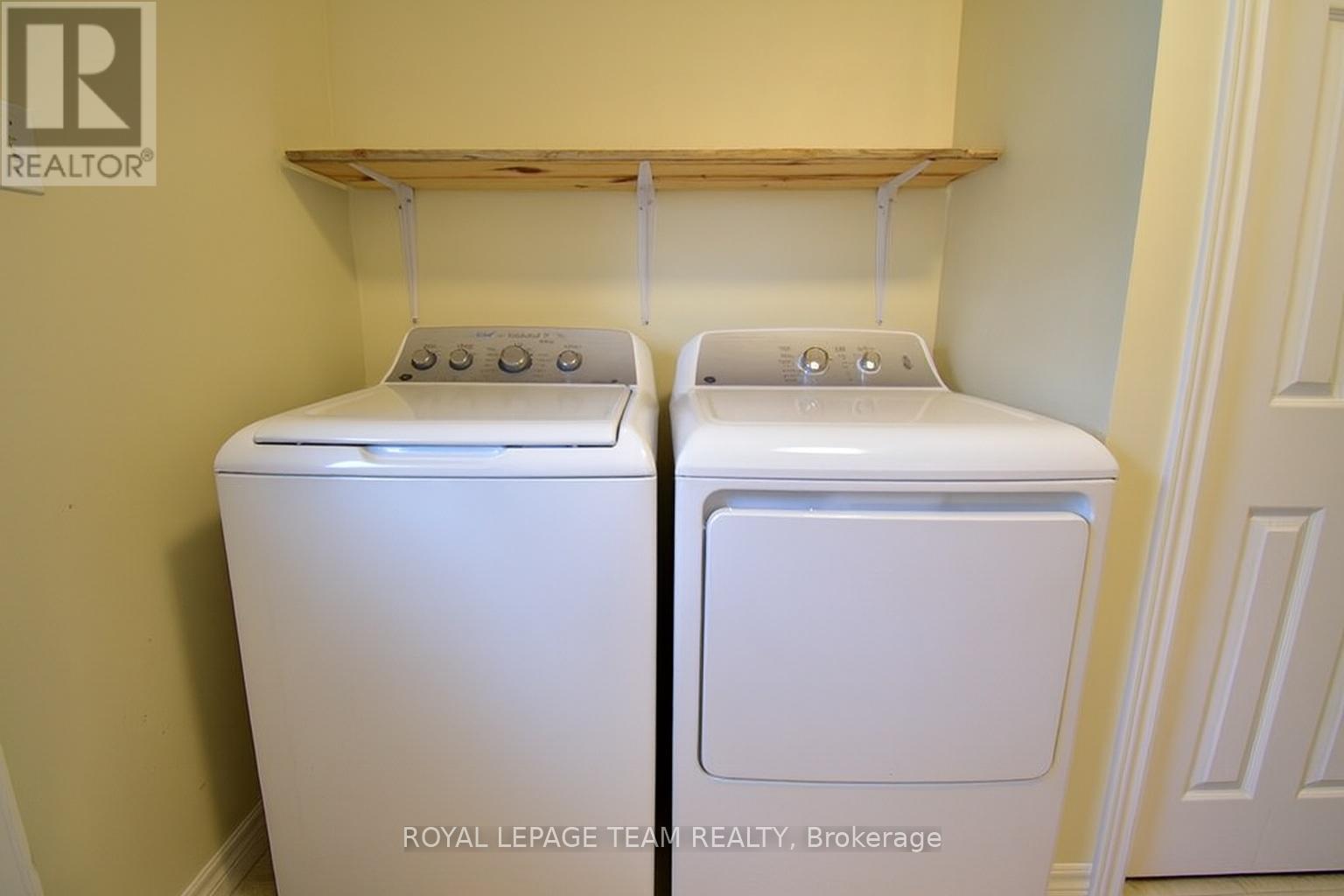 5516 Meadowbrook Drive