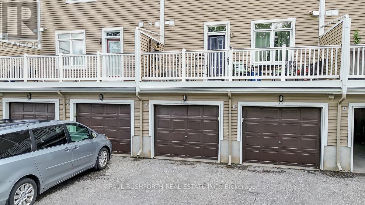 230 Kinghaven Crescent