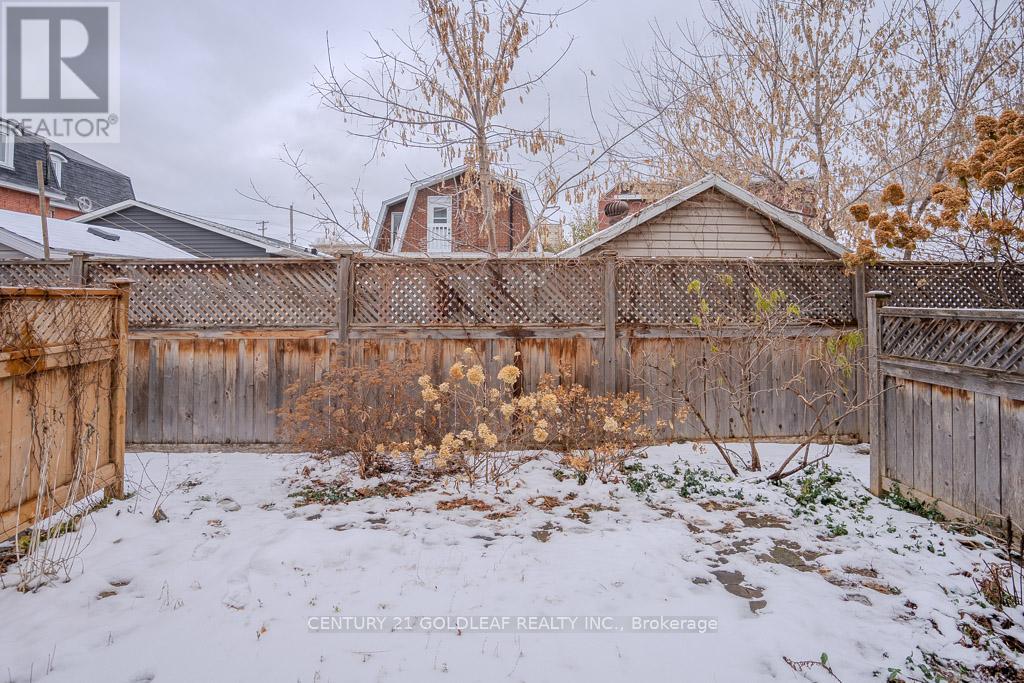 4 Schoolhouse Private