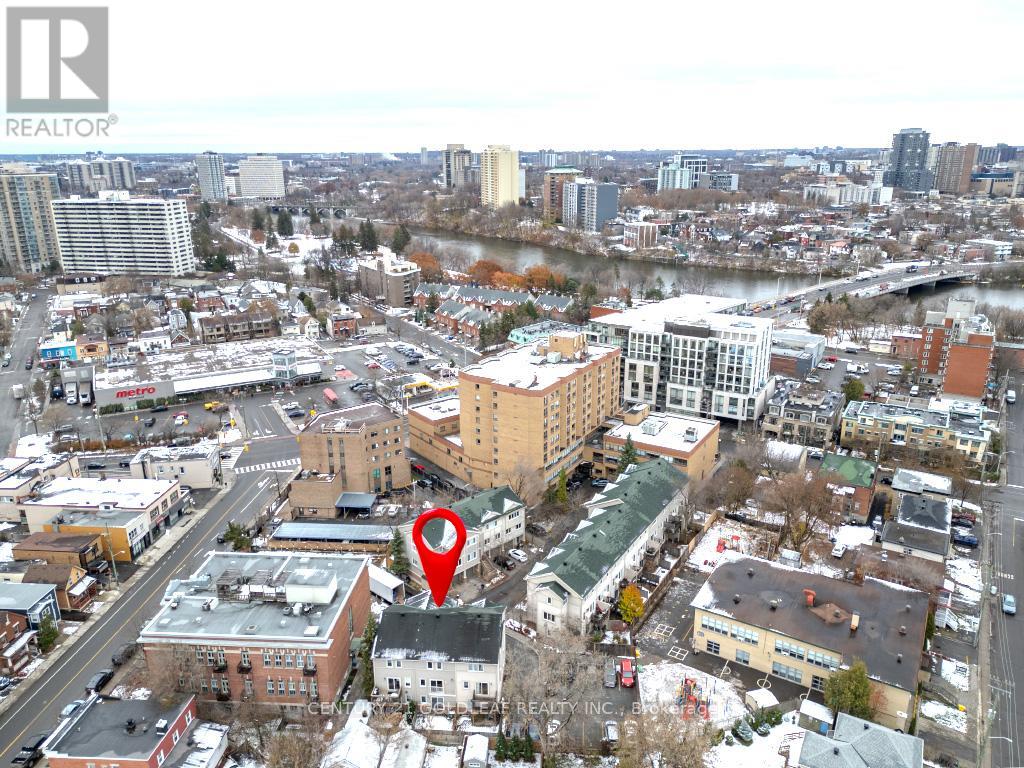 4 Schoolhouse Private