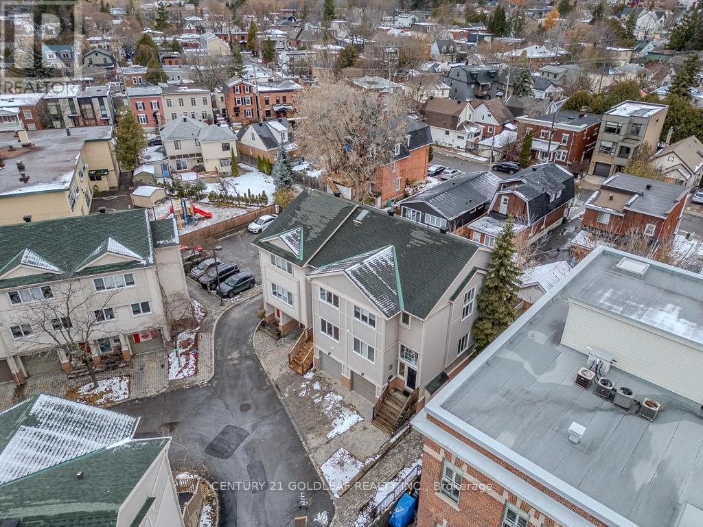 4 Schoolhouse Private