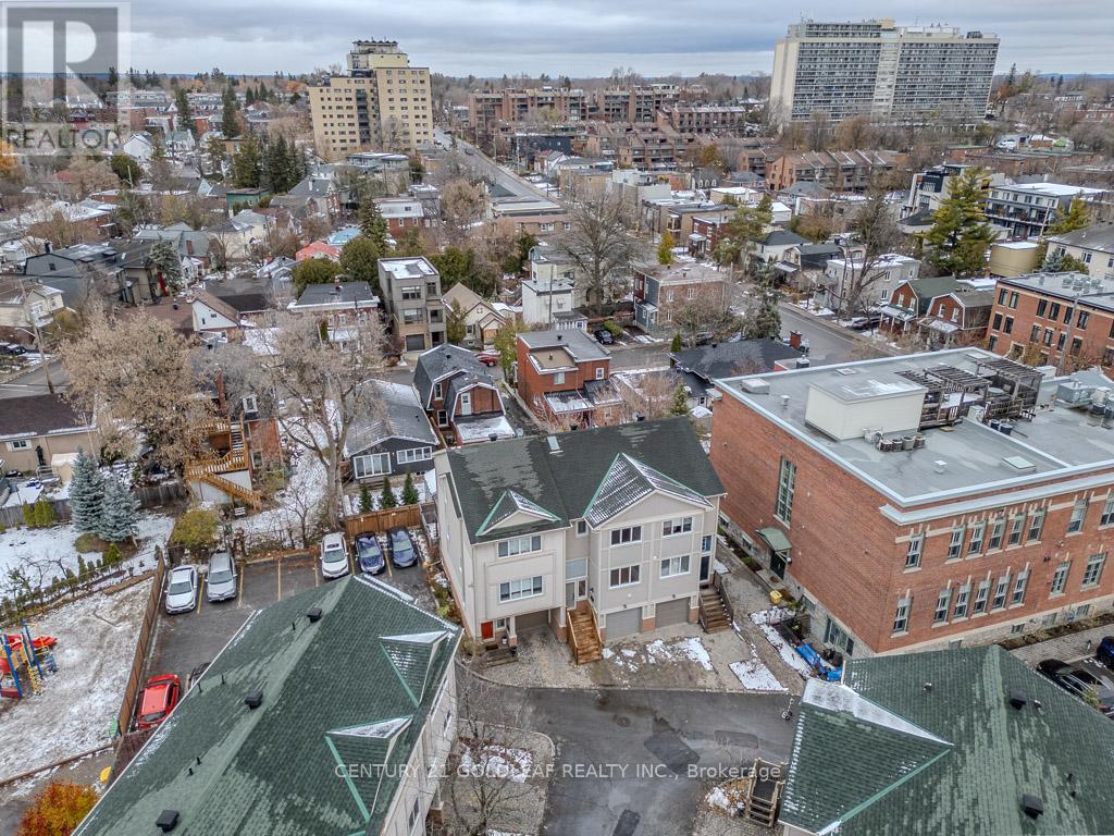 4 Schoolhouse Private