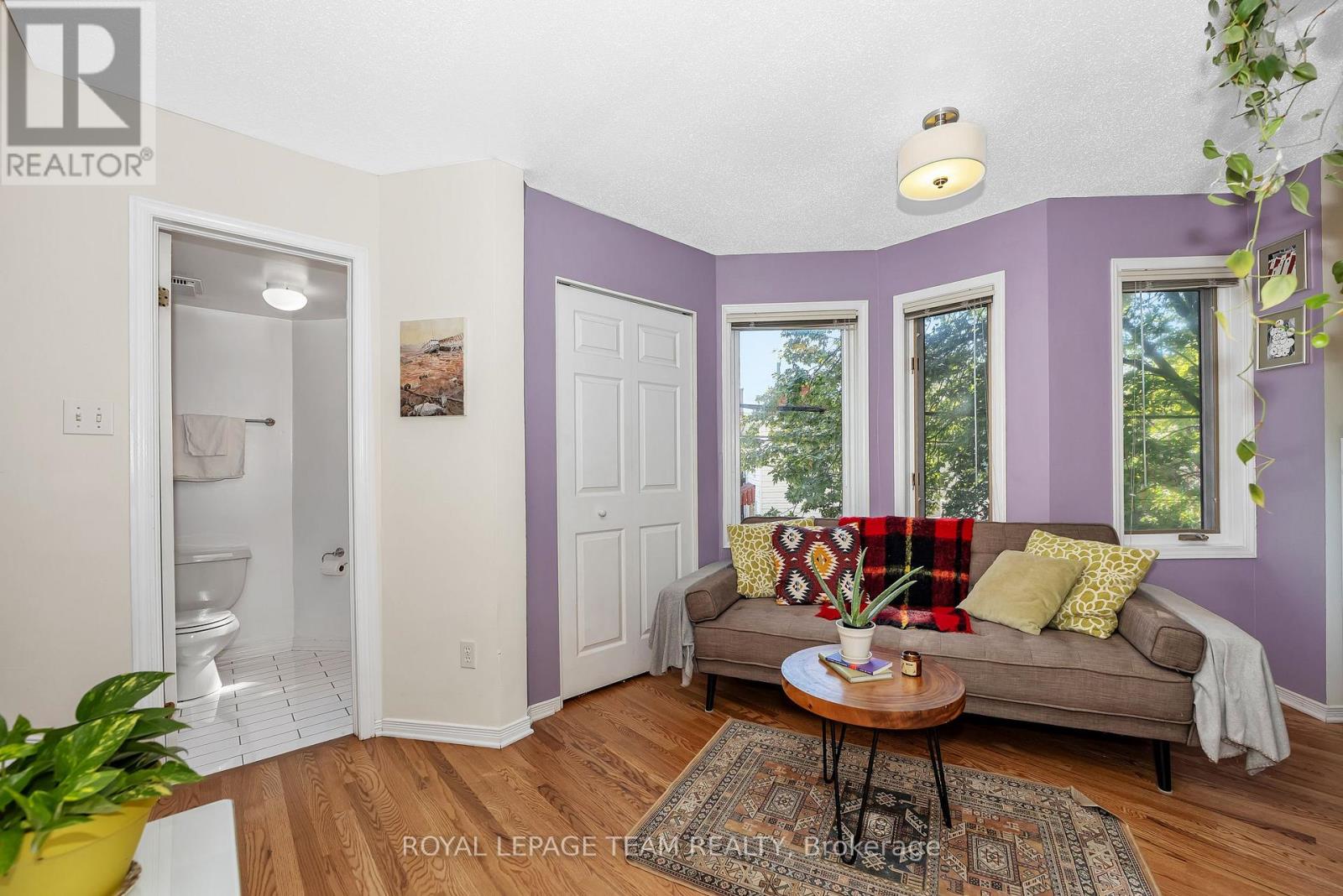 9 - 518 Lisgar Street