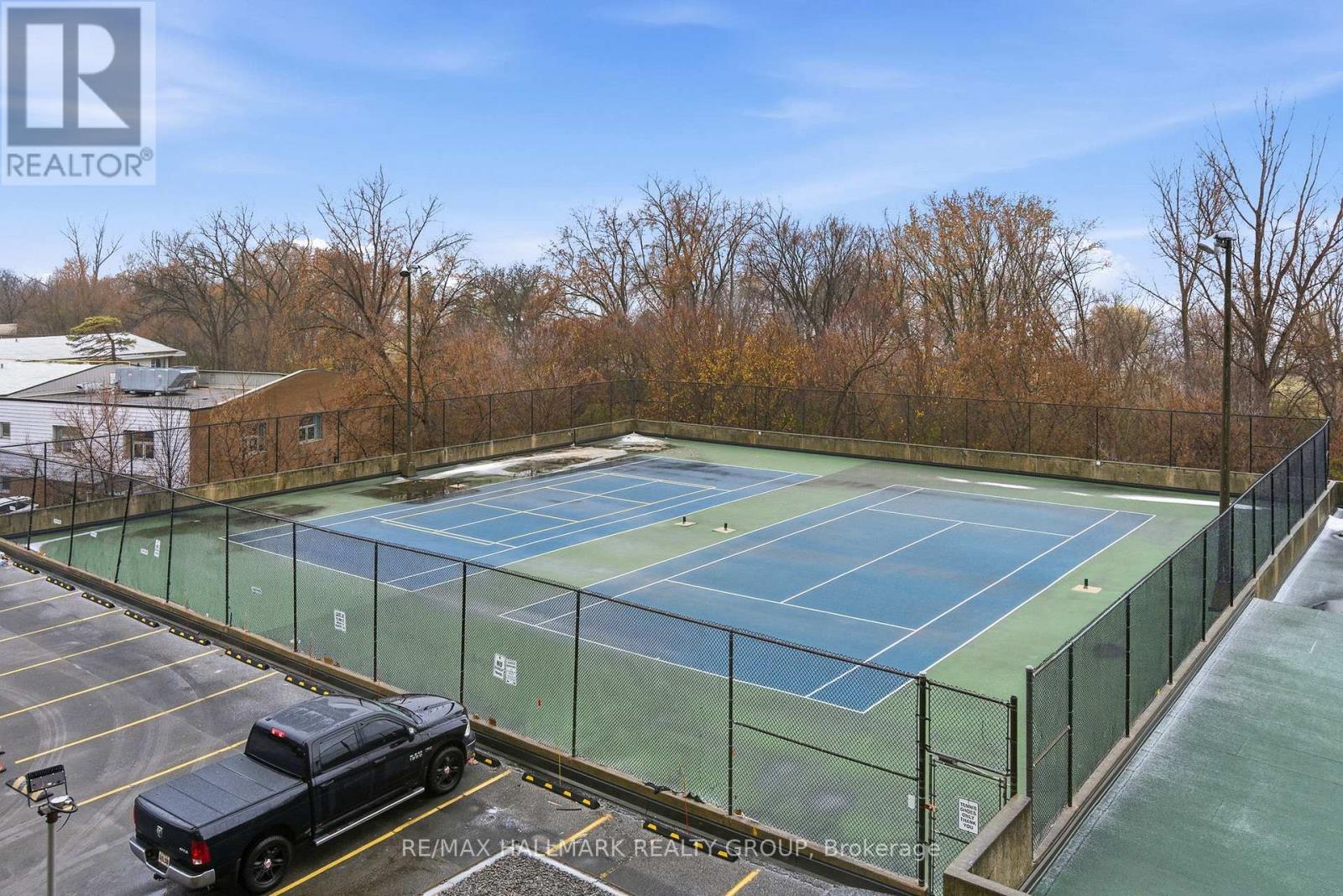 406 - 1025 Richmond Road