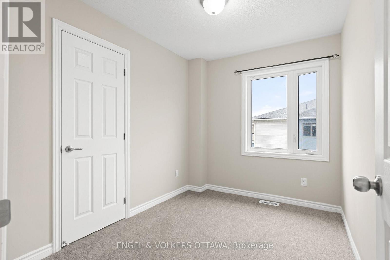 2248 Watercolours Way