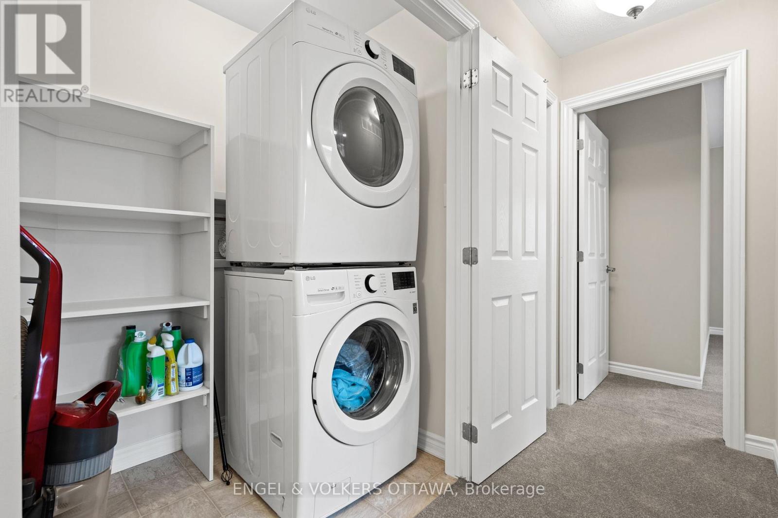 2248 Watercolours Way