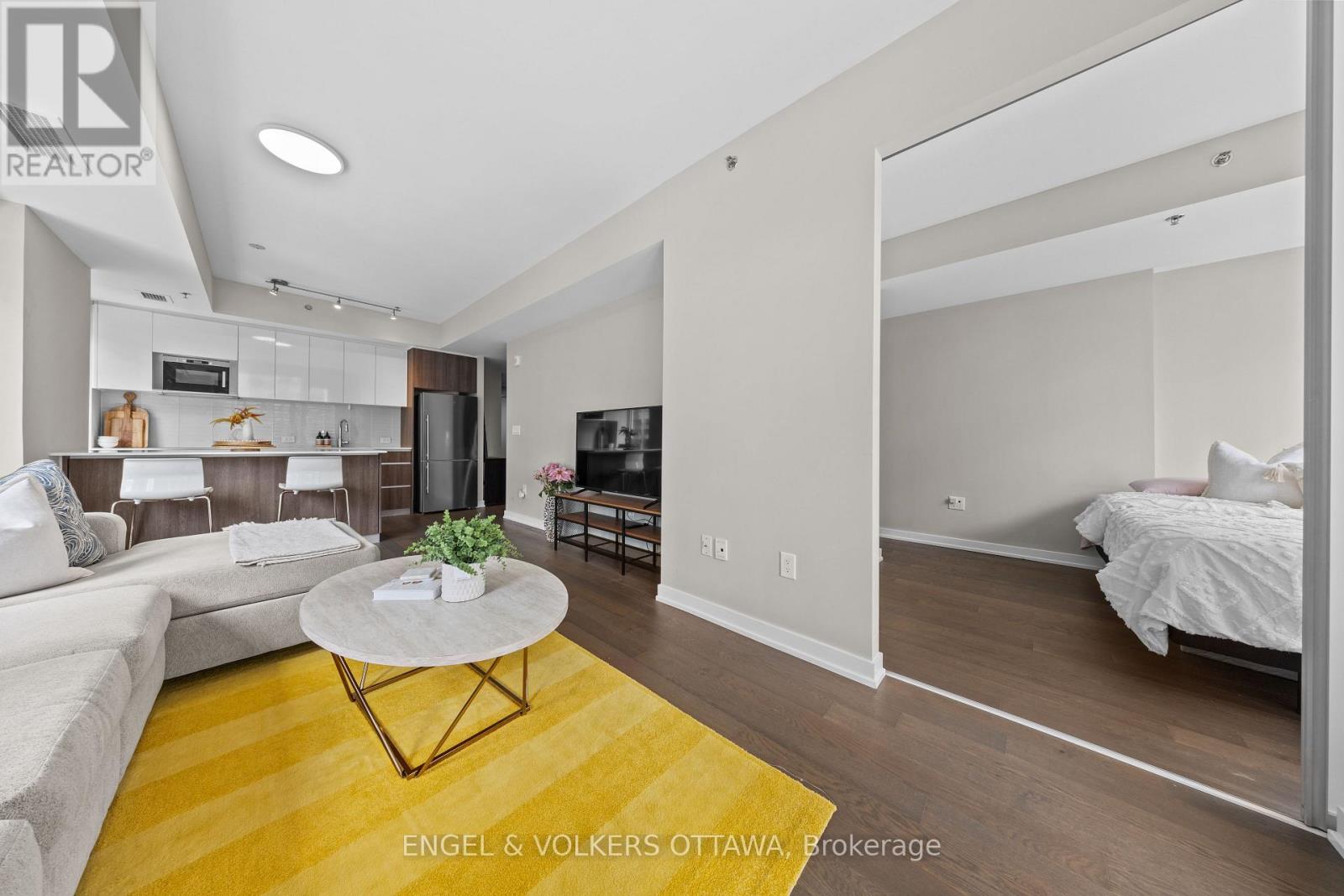 709 - 199 Slater Street