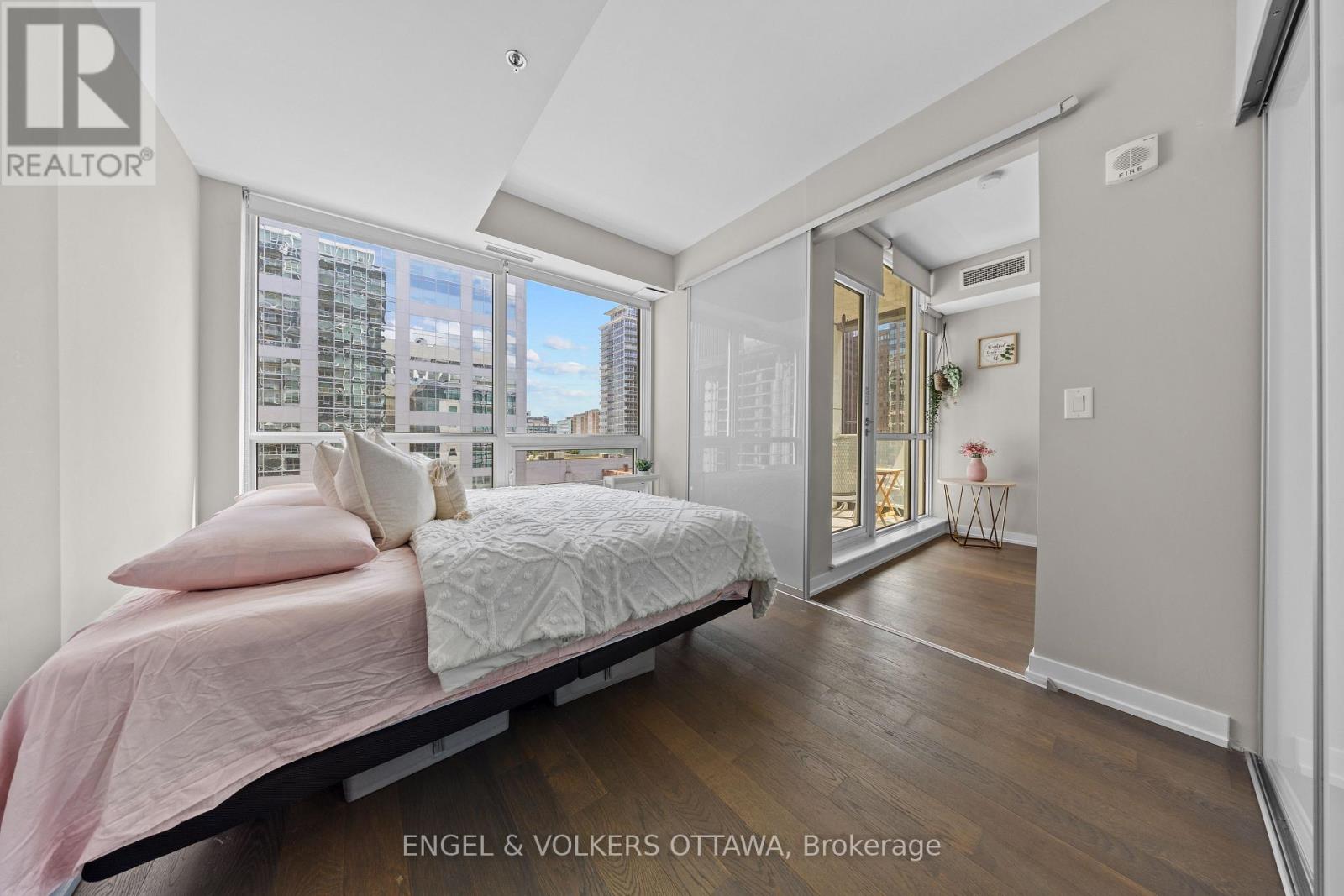 709 - 199 Slater Street