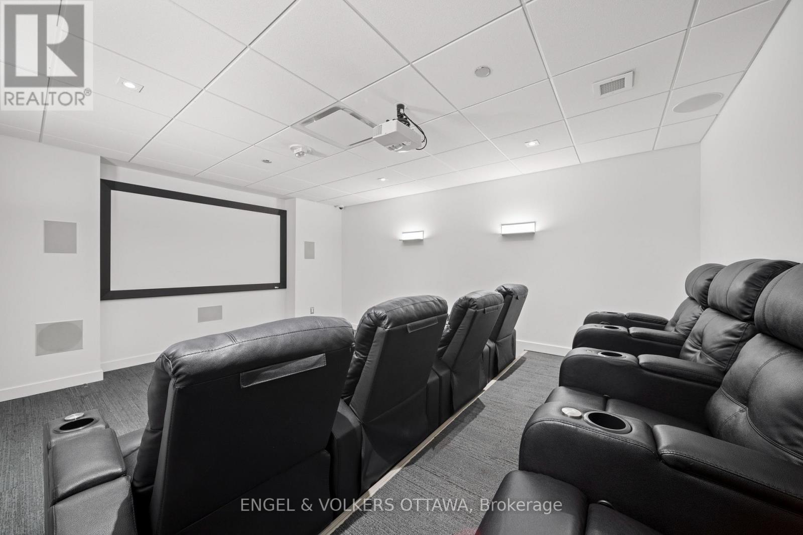 709 - 199 Slater Street