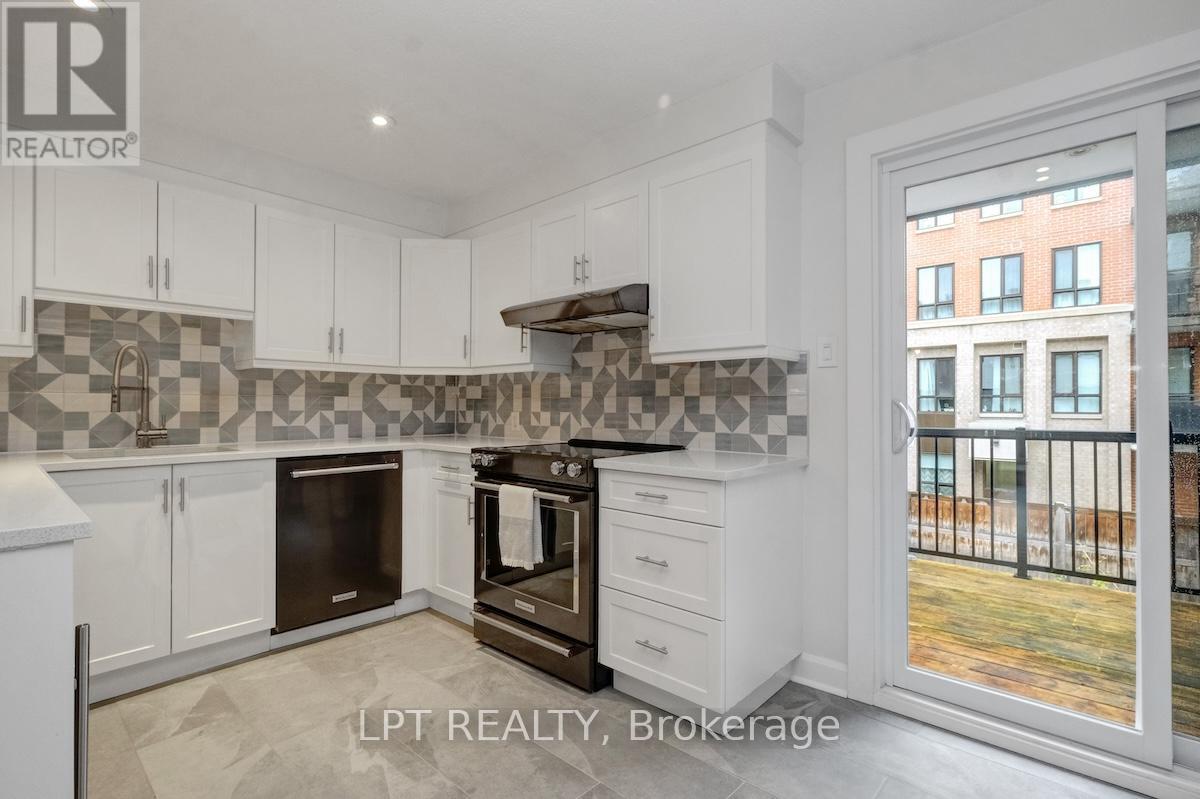 327 St Andrew Street