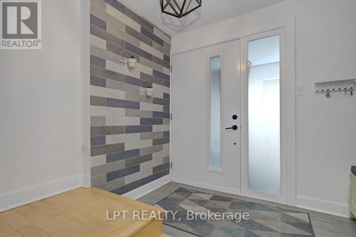 327 St Andrew Street