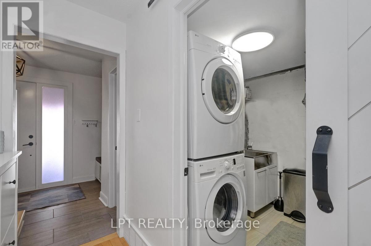 327 St Andrew Street